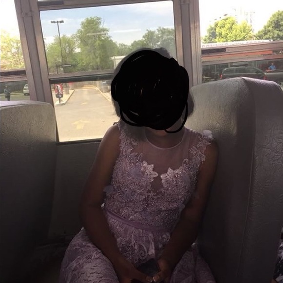 Grad dress/ formal dress - Picture 3 of 4